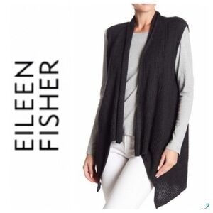 Eileen Fisher Black Washable Wool Crepe Sweater Vest
Cardigan medium